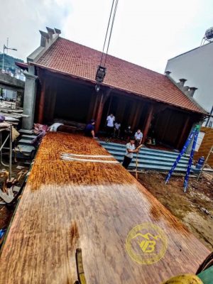 Chuyển tấm gỗ Cẩm Lai khủng cho khách hàng Sơn La 2