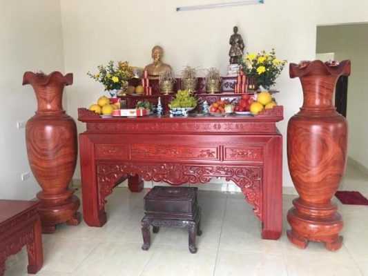 Ý nghĩa và cách đặt Lục bình trong phòng thờ 1