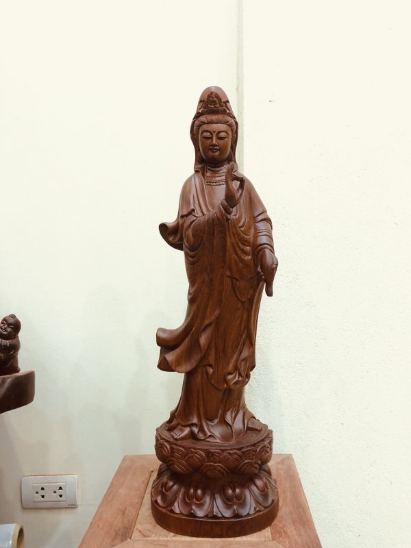 6 mẫu tượng gỗ được ưa chuộng làm cho quà tặng 1