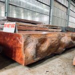 Tại sao nên lựa chọn phản gỗ Cẩm cho không gian nội thất gia đình?