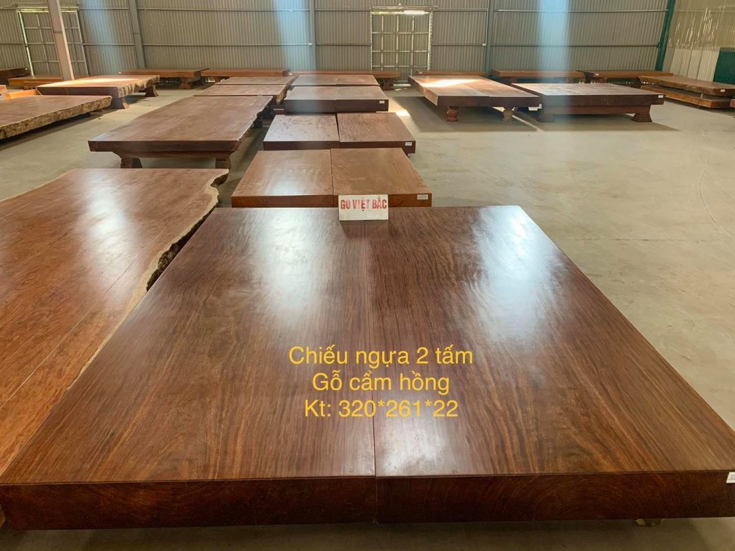 Tại sao nên lựa chọn phản gỗ Cẩm cho không gian nội thất gia đình? 2