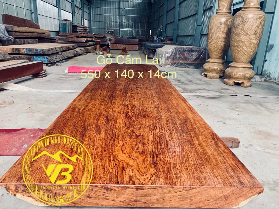 Mặt Bàn Ăn Nguyên Khối Vân Chun Siêu VIP BGNK05 1