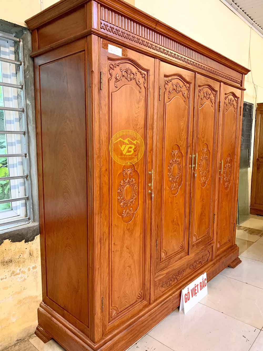 Tủ Quần Áo 4 cánh 3 buồng Hoa Lan Tây GTB05 2