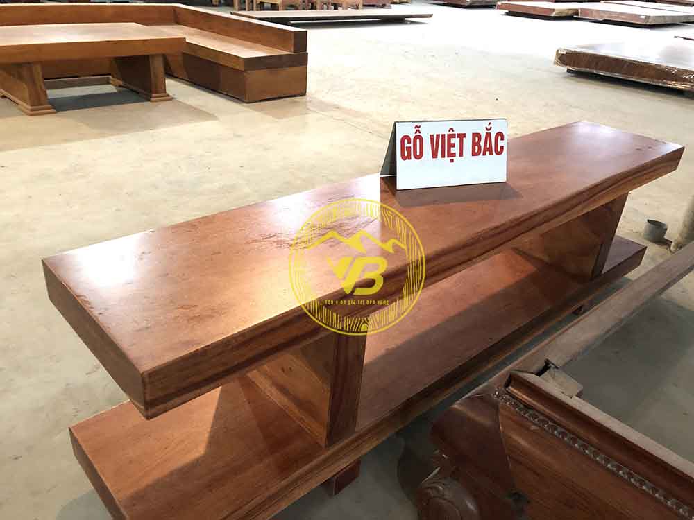 Kệ tivi nguyên khối gỗ Hương KLB01 3