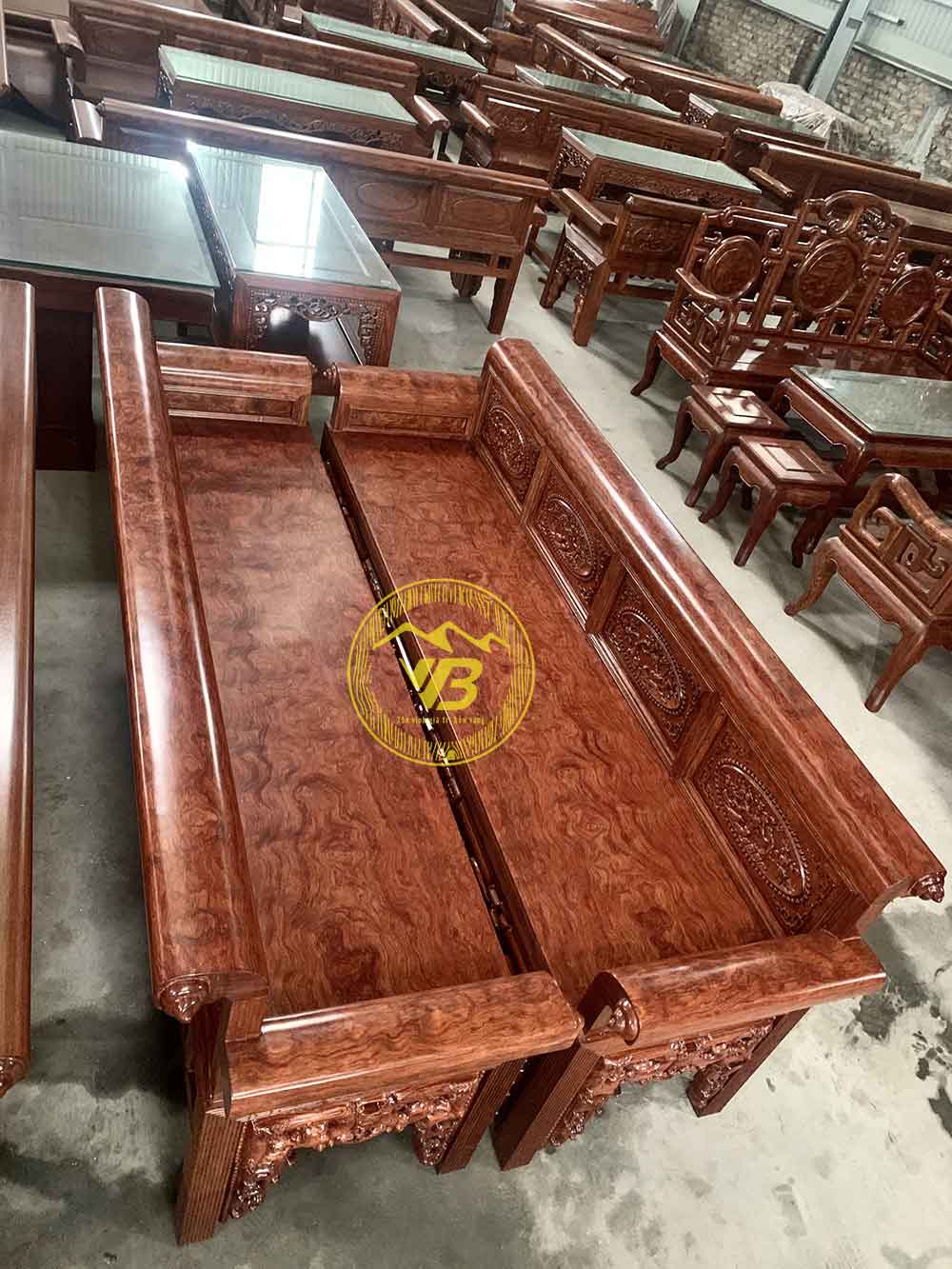 Trường Kỷ Gỗ Cẩm Lai Vân Siêu Vip Mới Ra Lò 2