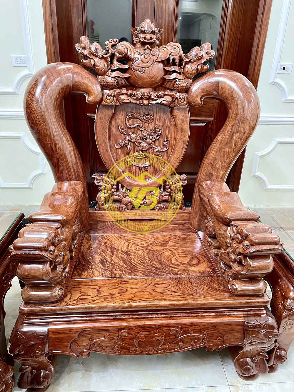 Bộ Bàn Ghế Nghê Bảo Đỉnh Gỗ Cẩm Lai BGNK21 2