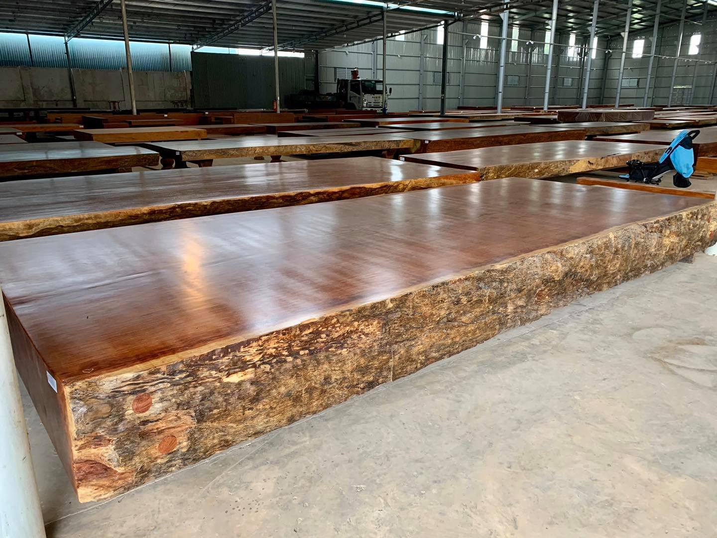 nội thất gỗ việt bắc