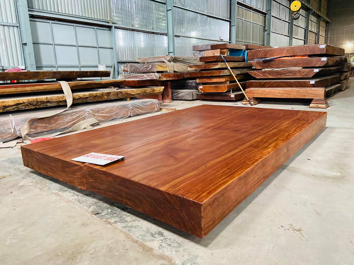 Xưởng sản xuất chiếu ngựa, phản gỗ lớn nhất Việt Nam 3