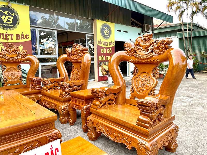 Bàn ghế cao cấp Minh Quốc Nghê gỗ Đinh Chun 2
