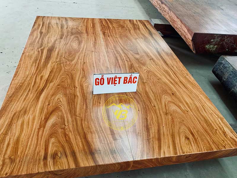 Chiếu ngựa gỗ hương đá nguyên khối cao cấp 2